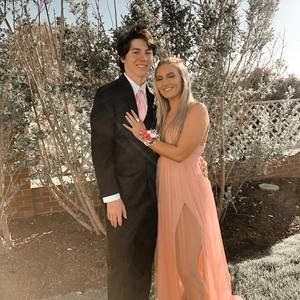 Meet your Posher, Fallon